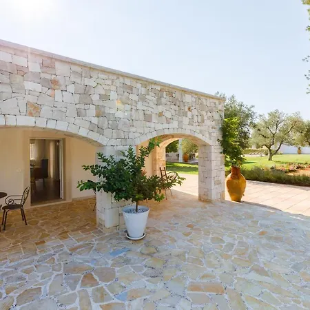 Pietra E Calce With Pool Villa Ostuni Exterior photo